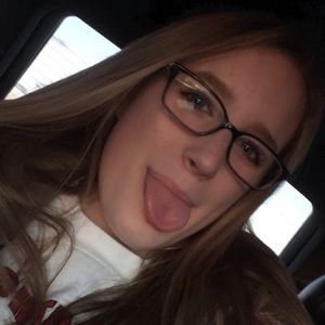 Meet your Posher, Mikayla